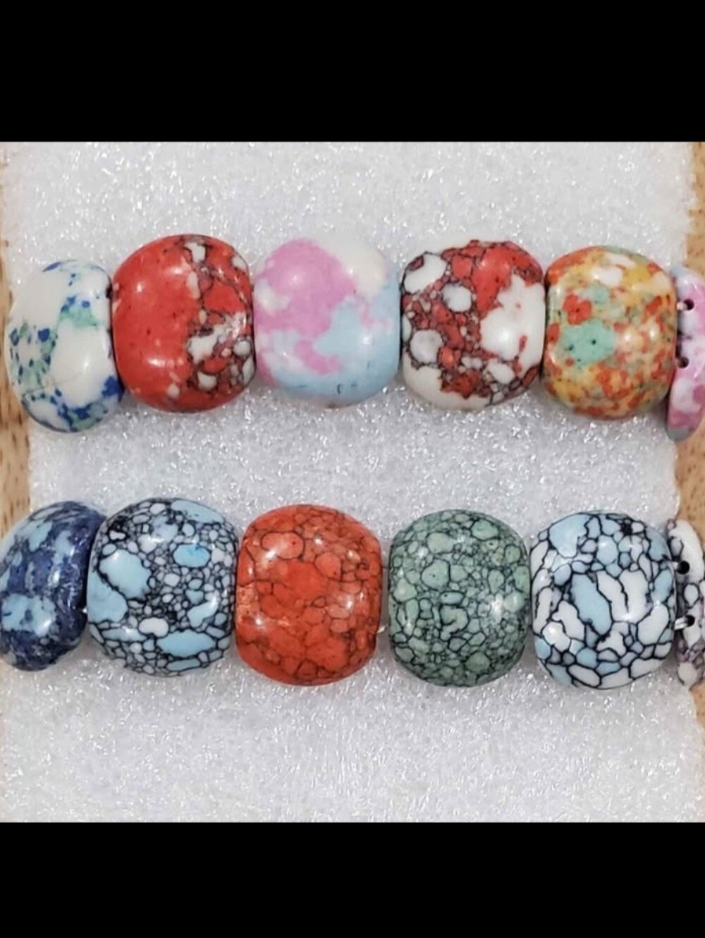Set of 2 Multicolor Smooth Bead Elastic Bracelets